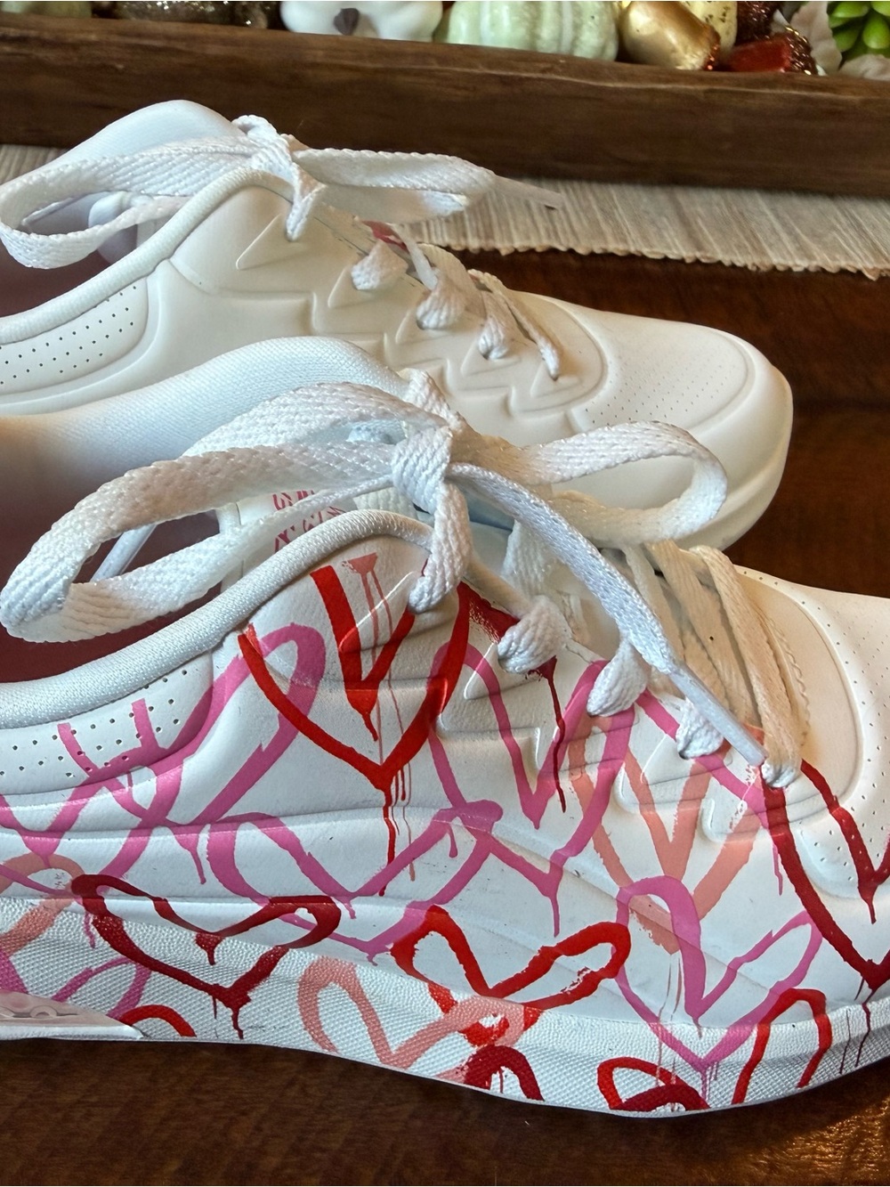 Skechers heart sneakers